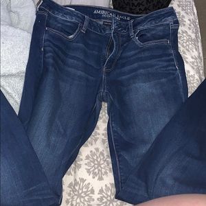 American Eagle low-rise jeggings